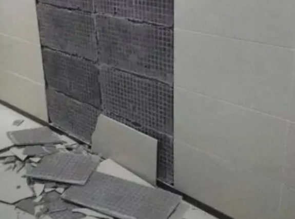 禅城瓷砖空鼓维修公司分享下禅城墙砖松动维修的知识